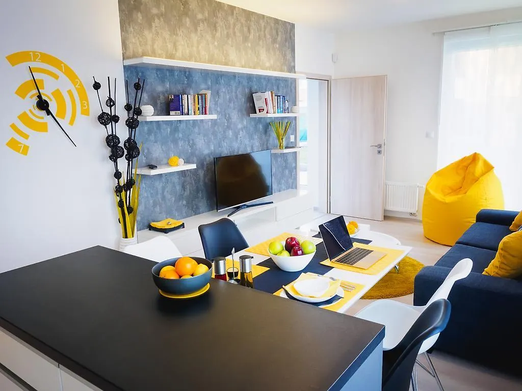 Apartment V Haji 1 Prague